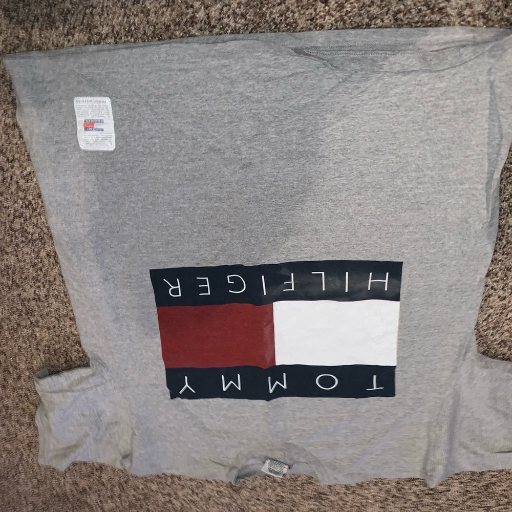 Tommy Hilfiger tshirt